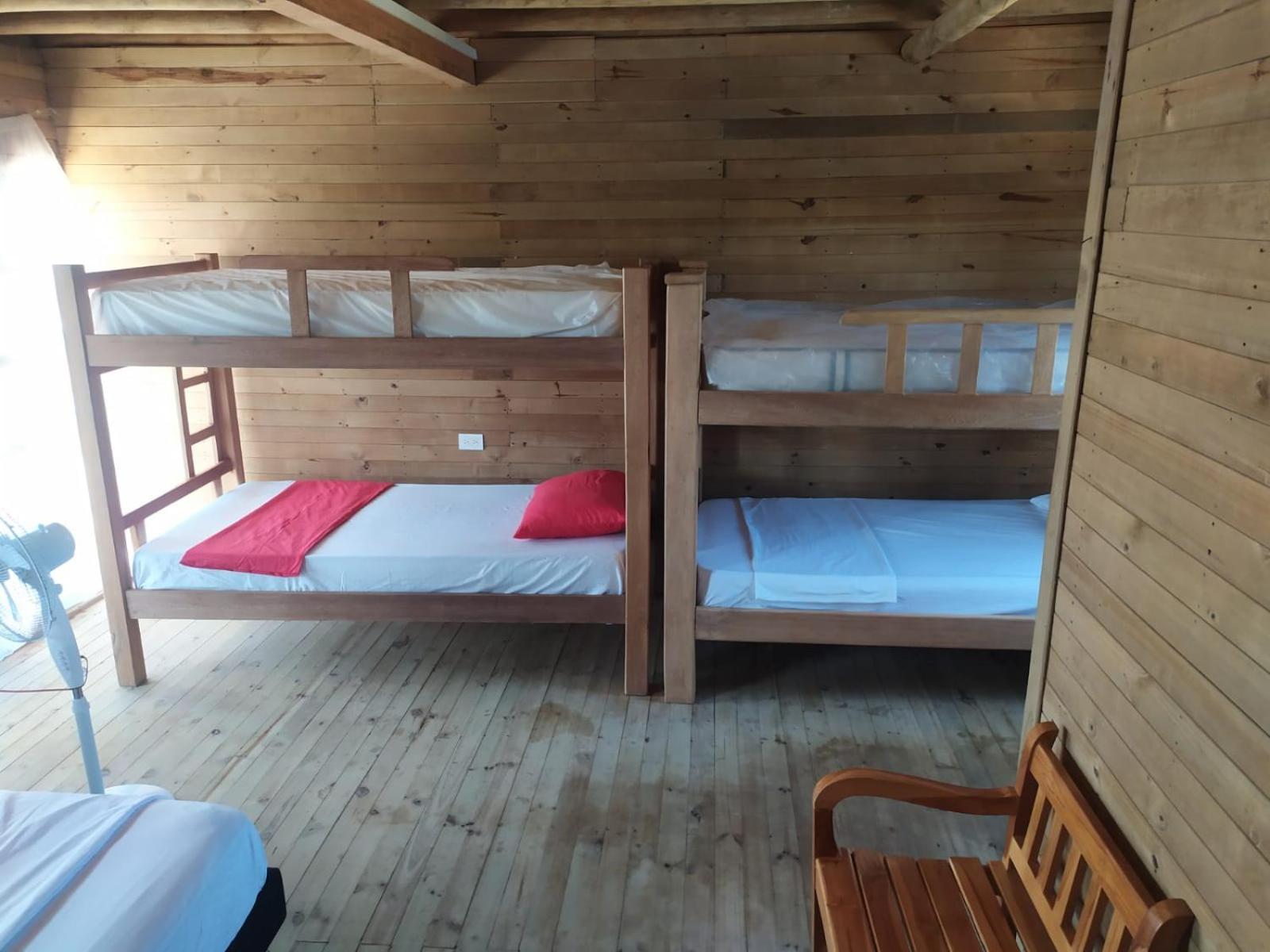 Hostel Villa Luz Beach Tintipan Island Екстер'єр фото